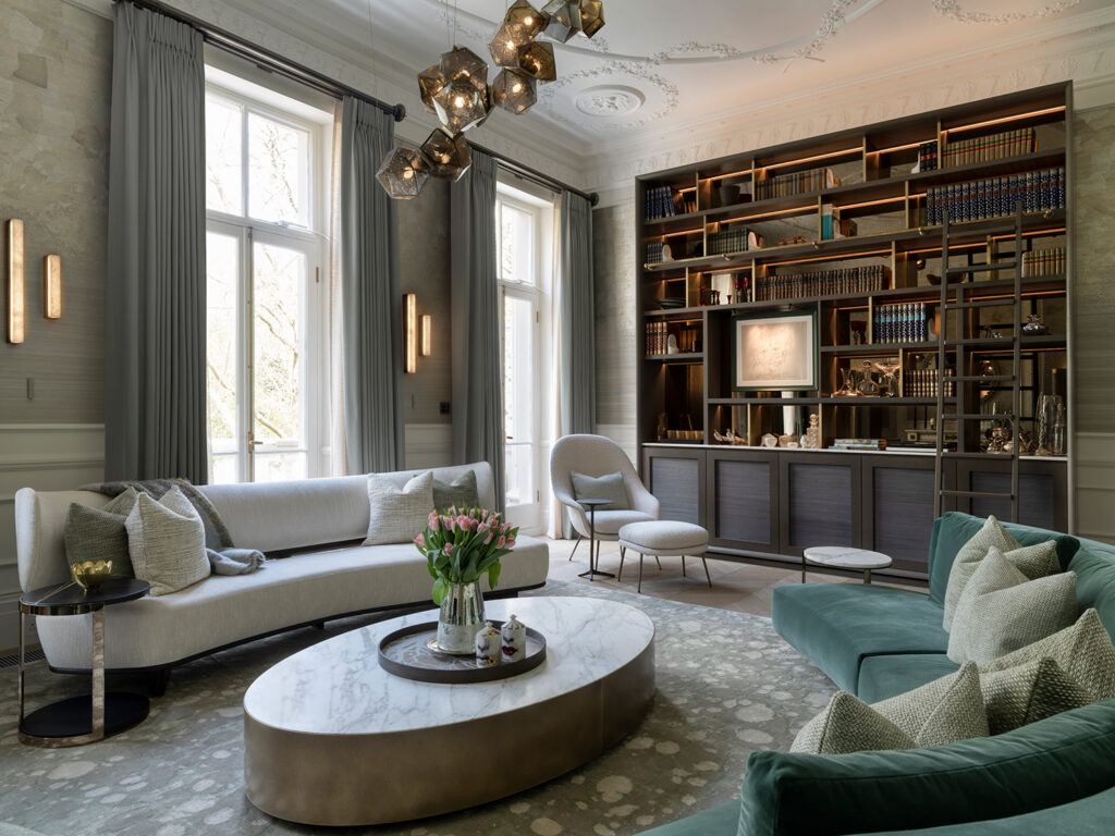 Belgravia Belle - the entertaining floor, opened up around the owner's artwork.