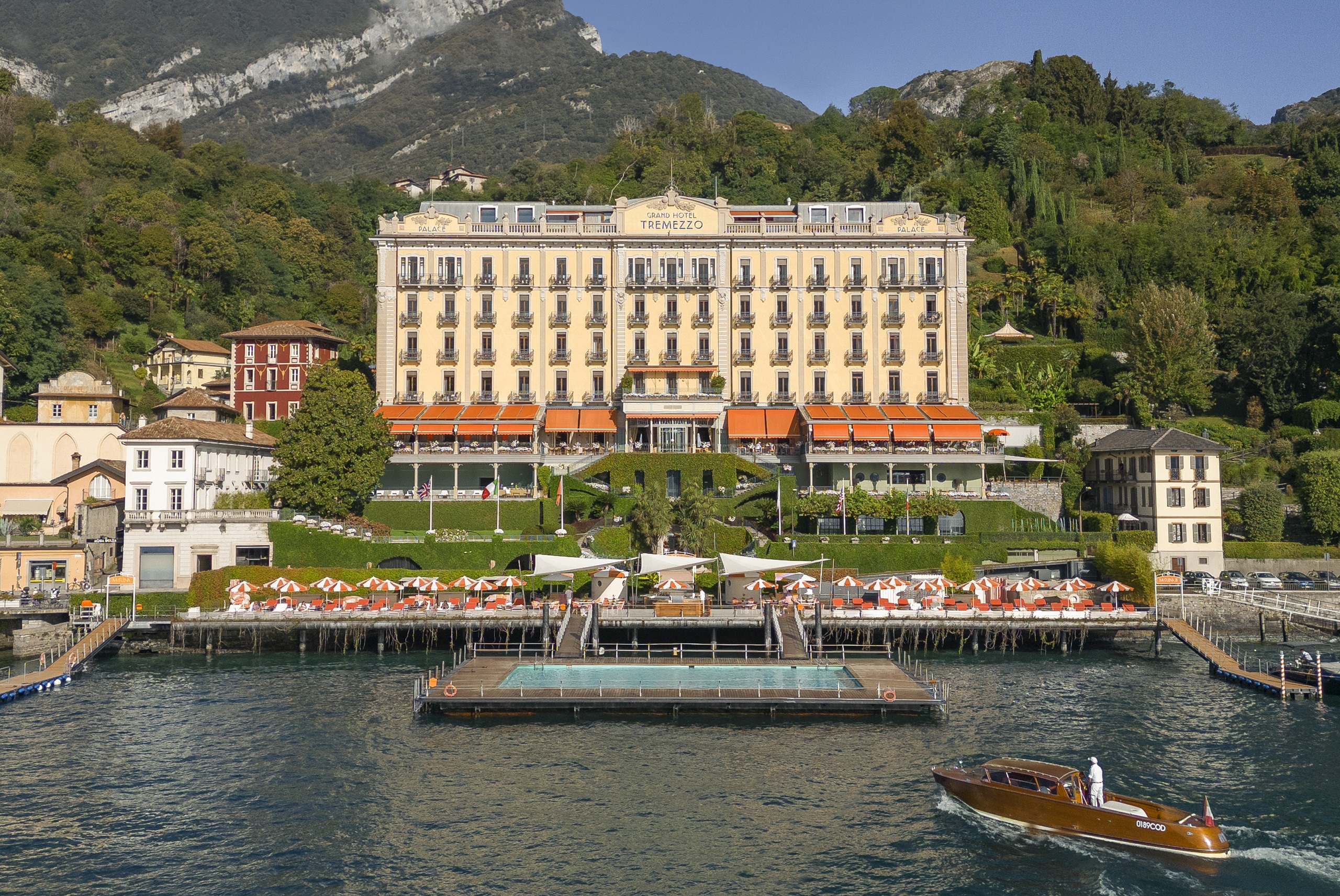 The façade of Grand Hotel Tremezzo on Lake Como